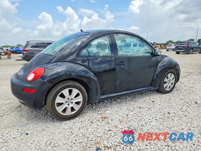 Trzecie zdjęcie samochodu z tyłu: 2008 VOLKSWAGEN NEW BEETLE S VIN:3VWPW31C18M518891 - miniatura