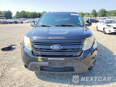 Piąte zdjęcie samochodu w środku: 2015 FORD EXPLORER POLICE INTERCEPTOR VIN:1FM5K8AR8FGC68558 - miniatura