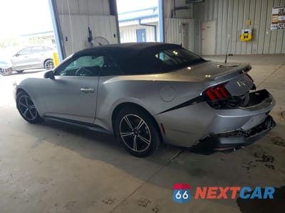 Drugie zdjęcie samochodu z przodu: 2025 FORD MUSTANG VIN:1FAGP8UH1S5105618 - miniatura