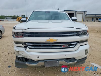 Piąte zdjęcie samochodu w środku: 2017 CHEVROLET SILVERADO K1500 LTZ VIN:3GCUKSEC6HG352548 - miniatura