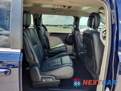 Zdjęcie 11 z 14 samochodu: 2014 CHRYSLER TOWN & COUNTRY TOURING VIN:2C4RC1BG1ER386987 - miniatura