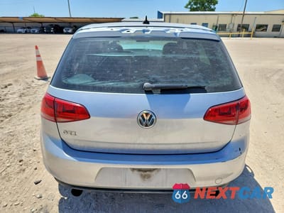 Zdjęcie 6 z 12 samochodu: 2015 VOLKSWAGEN GTI 2.0T VIN:3VW4T7AUXFM007298 - miniatura