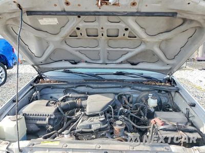 Zdjęcie 11 z 12 samochodu: 2010 TOYOTA TACOMA BASE VIN:5TENX4CN6AZ694114 - miniatura
