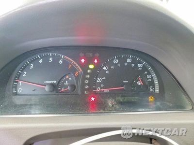 Zdjęcie 9 z 12 samochodu: 2003 TOYOTA CAMRY LE VIN:4T1BE32K23U723710 - miniatura