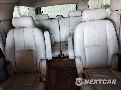 Zdjęcie 10 z 13 samochodu: 2009 CHEVROLET SUBURBAN C1500 LT VIN:1GNFC26049R289355 - miniatura