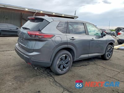 Trzecie zdjęcie samochodu z tyłu: 2025 NISSAN ROGUE SV VIN:5N1BT3BB8SC793612 - miniatura