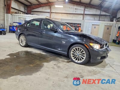 Czwarte zdjęcie samochodu z boku: 2011 BMW 328 XI VIN:WBAPK7C50BA463601 - miniatura
