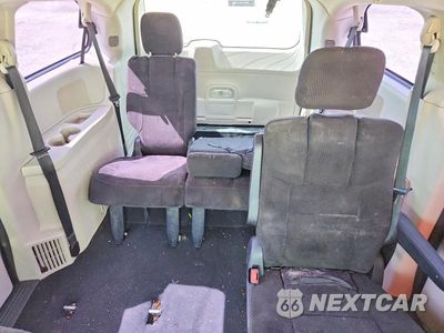 Zdjęcie 10 z 14 samochodu: 2013 DODGE GRAND CARAVAN SE VIN:2C4RDGBGXDR704412 - miniatura