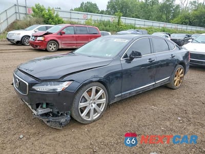 2017 VOLVO S90 T6 INSCRIPTION YV1A22ML7H1001984 - główne zdjęcie licytacji z USA - miniatura