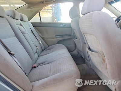 Zdjęcie 10 z 12 samochodu: 2005 TOYOTA CAMRY LE VIN:4T1BE30K25U985507 - miniatura