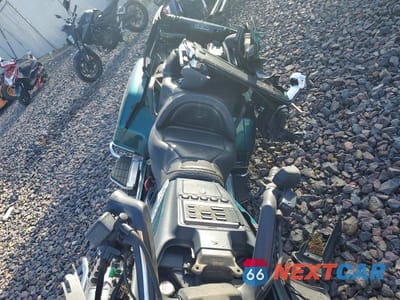 Piąte zdjęcie samochodu w środku: 1996 HONDA GL1500 SE12 VIN:1HFSC2239TA800786 - miniatura