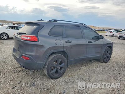 Trzecie zdjęcie samochodu z tyłu: 2017 JEEP CHEROKEE SPORT VIN:1C4PJMAB1HW529825 - miniatura