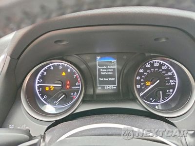 Zdjęcie 9 z 12 samochodu: 2021 TOYOTA CAMRY SE VIN:4T1T11AK1MU529421 - miniatura