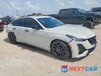 Czwarte zdjęcie samochodu z boku: 2022 CADILLAC CT5-V VIN:1G6DR5RW9N0135905 - miniatura