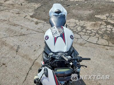 Piąte zdjęcie samochodu w środku: 2014 HONDA CBR1000 RR VIN:JH2SC595XEK600216 - miniatura