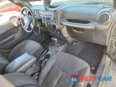 Zdjęcie 8 z 14 samochodu: 2015 JEEP WRANGLER SPORT VIN:1C4AJWAG0FL724231 - miniatura