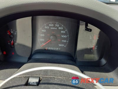 Zdjęcie 9 z 12 samochodu: 2005 FORD F150 VIN:1FTRX04W35KD21396 - miniatura