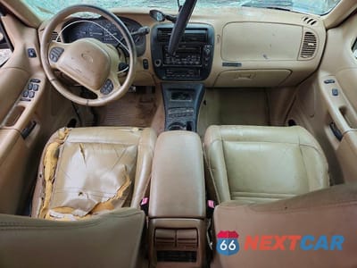 Zdjęcie 8 z 12 samochodu: 2001 FORD EXPLORER EDDIE BAUER VIN:1FMDU84PX1ZA52773 - miniatura