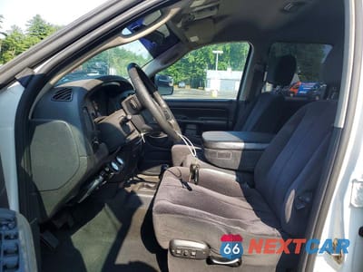 Zdjęcie 7 z 12 samochodu: 2004 DODGE RAM 3500 ST VIN:3D7MU48C54G195080 - miniatura
