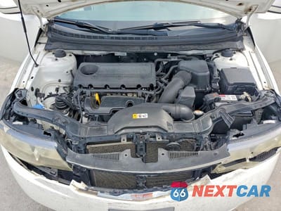 Zdjęcie 11 z 12 samochodu: 2013 KIA FORTE EX VIN:KNAFU4A26D5652312 - miniatura