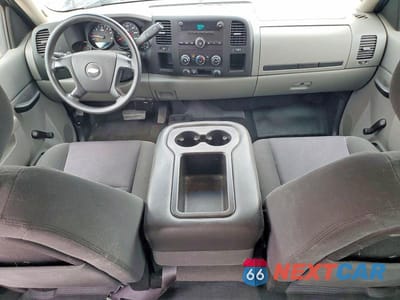 Zdjęcie 8 z 12 samochodu: 2011 CHEVROLET SILVERADO K1500 VIN:3GCPKPEA4BG336753 - miniatura