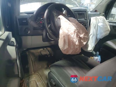 Zdjęcie 8 z 13 samochodu: 2018 MERCEDES-BENZ SPRINTER 2500 VIN:WD4PE8CD9JP626660 - miniatura