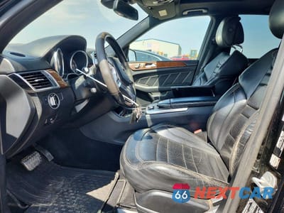 Zdjęcie 7 z 13 samochodu: 2015 MERCEDES-BENZ ML 63 AMG VIN:4JGDA7EB6FA567555 - miniatura