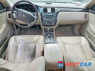 Zdjęcie 8 z 12 samochodu: 2011 CADILLAC DTS LUXURY COLLECTION VIN:1G6KD5E64BU145452 - miniatura