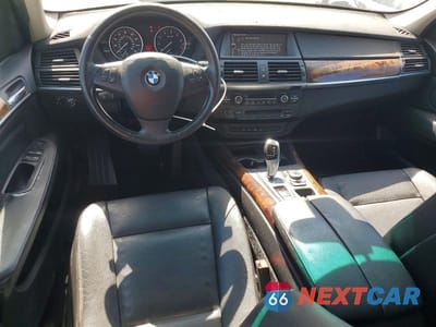 Zdjęcie 8 z 13 samochodu: 2013 BMW X5 XDRIVE35I VIN:5UXZV4C57D0B06346 - miniatura