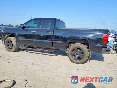 Drugie zdjęcie samochodu z przodu: 2017 CHEVROLET SILVERADO K1500 CUSTOM VIN:1GCVKPEC9HZ355770 - miniatura