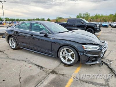 Czwarte zdjęcie samochodu z boku: 2018 AUDI A5 PREMIUM PLUS S-LINE VIN:WAUENCF54JA092976 - miniatura