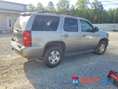 Trzecie zdjęcie samochodu z tyłu: 2009 CHEVROLET TAHOE K1500 LT VIN:1GNFK23019R173649 - miniatura