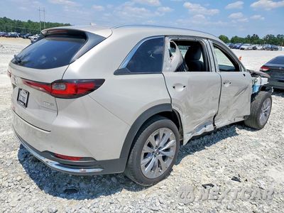 Trzecie zdjęcie samochodu z tyłu: 2024 MAZDA CX-90 PREMIUM PLUS VIN:JM3KKEHD4R1106540 - miniatura