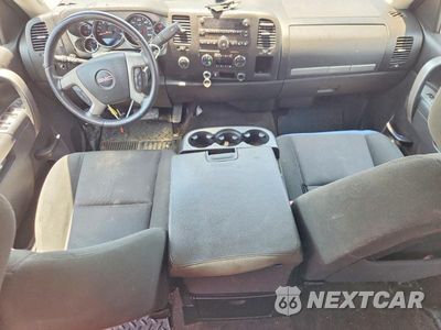Zdjęcie 8 z 12 samochodu: 2013 GMC SIERRA K1500 SLE VIN:1GTR2VE70DZ176259 - miniatura