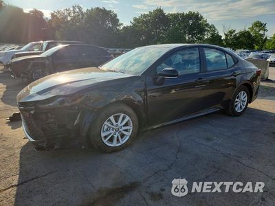 2026 TOYOTA CAMRY LE 4T1DAACK2TU725786 - główne zdjęcie licytacji z USA - miniatura