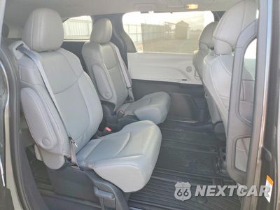 Zdjęcie 11 z 14 samochodu: 2025 TOYOTA SIENNA XLE 7-PASSENGER VIN:5TDJSKFC6SS225955 - miniatura