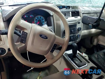 Zdjęcie 8 z 13 samochodu: 2011 FORD ESCAPE XLT VIN:1FMCU9DG7BKB44645 - miniatura