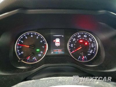 Zdjęcie 9 z 12 samochodu: 2020 TOYOTA RAV4 XLE VIN:2T3W1RFV4LC060704 - miniatura