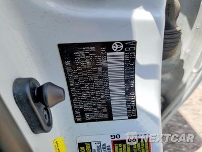 Zdjęcie 12 z 12 samochodu: 2016 TOYOTA COROLLA LE VIN:5YFBURHE9GP563842 - miniatura
