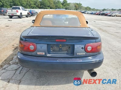 Zdjęcie 6 z 12 samochodu: 1997 MAZDA MX-5 MIATA VIN:JM1NA3537V0738103 - miniatura