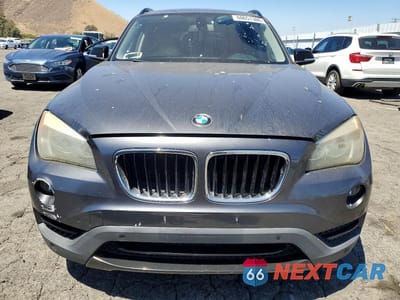 Piąte zdjęcie samochodu w środku: 2014 BMW X1 XDRIVE28I VIN:WBAVL1C53EVR94953 - miniatura