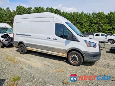 Czwarte zdjęcie samochodu z boku: 2025 FORD TRANSIT T-250 VIN:1FTBR1X86SKB11238 - miniatura