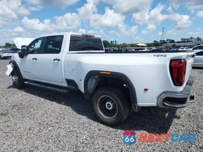 Drugie zdjęcie samochodu z przodu: 2023 GMC SIERRA K3500 VIN:1GT49SEY8PF107905 - miniatura