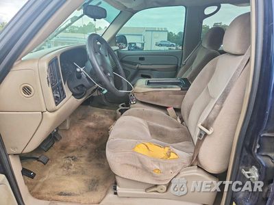 Zdjęcie 7 z 12 samochodu: 2006 GMC NEW SIERRA C1500 VIN:2GTEC13VX61274443 - miniatura