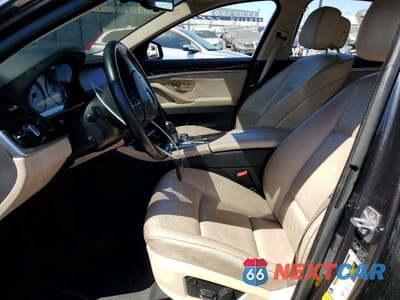 Zdjęcie 7 z 12 samochodu: 2011 BMW 528 I VIN:WBAFR1C5XBC744491 - miniatura