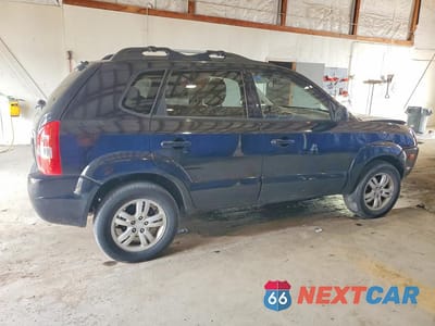 Trzecie zdjęcie samochodu z tyłu: 2008 HYUNDAI TUCSON LIMITED VIN:KM8JN12B88U912997 - miniatura