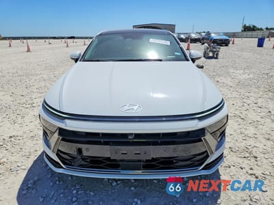 Piąte zdjęcie samochodu w środku: 2024 HYUNDAI SONATA HYBRID LIMITED VIN:KMHL54JJ5RA086986 - miniatura