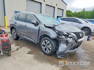Czwarte zdjęcie samochodu z boku: 2021 NISSAN ROGUE SV VIN:5N1AT3BA9MC845254 - miniatura