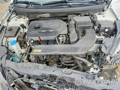 Zdjęcie 11 z 13 samochodu: 2017 HYUNDAI SONATA SPORT VIN:5NPE34AF7HH584144 - miniatura