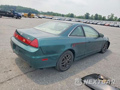 Trzecie zdjęcie samochodu z tyłu: 2002 HONDA ACCORD EX VIN:1HGCG22542A024040 - miniatura